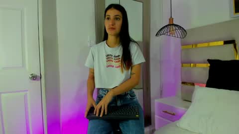 EMY FERRER online show from 06/23/26, 02:09