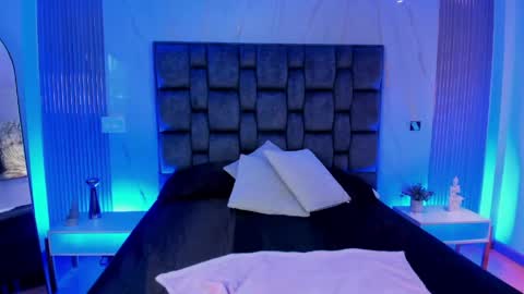Emy   online show from 06/08/26, 07:03