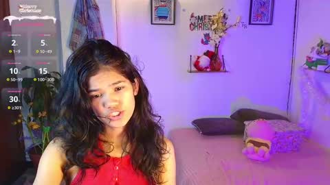 emycarver09 online show from 11/23/25, 11:43