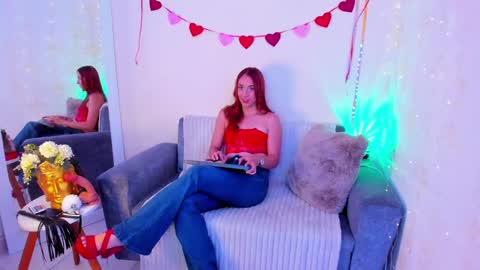 EMYLY  online show from 02/12/25, 10:48