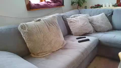 emyxxl online show from 01/09/26, 01:14