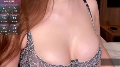 Emy online show from 04/04/26, 06:55