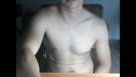 Snapshot of enanoculero chatting on 01/27/25, 10:27 EnanoCulero online show from 01/27/25, 10:27