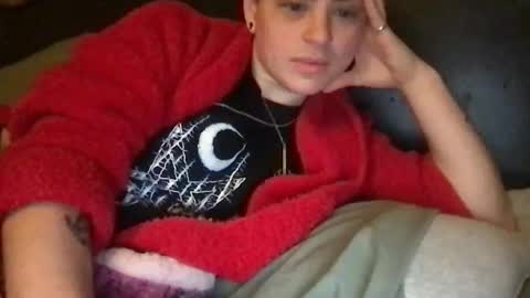 Snapshot of enbythrob chatting on 02/05/26, 07:57 enbythrob online show from 02/05/26, 07:57