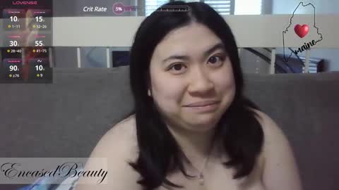 Snapshot of encasedbeauty chatting on 01/08/25, 10:16 Ela online show from 01/08/25, 10:16