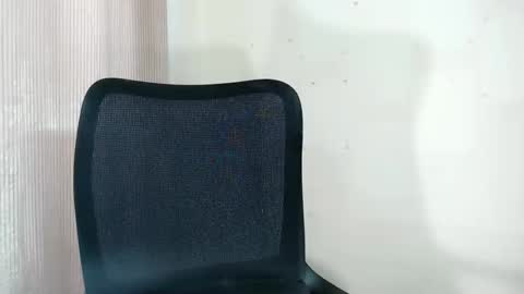 Snapshot of endlessmiax chatting on 10/09/25, 02:09 maria online show from 10/09/25, 02:09