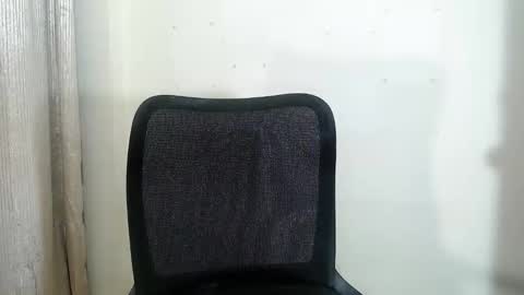 Snapshot of endlessmiax chatting on 10/29/25, 02:08 maria online show from 10/29/25, 02:08