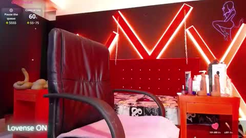 Engel online show from 09/22/25, 11:23