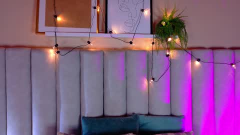  E N G E L  online show from 10/17/25, 07:38