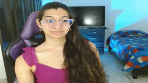 Snapshot of engiel_phoenix chatting on 06/09/26, 10:54 Engiel phoenix instagram engiel 13 online show from 06/09/26, 10:54