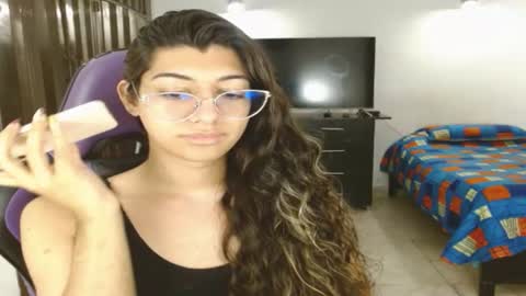 Snapshot of engiel_phoenix chatting on 06/12/26, 01:37 Engiel phoenix instagram engiel 13 online show from 06/12/26, 01:37