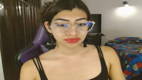 Snapshot of engiel_phoenix chatting on 06/14/26, 01:02 Engiel phoenix instagram engiel 13 online show from 06/14/26, 01:02