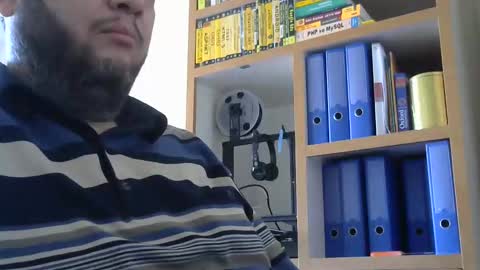 engin_83 online show from 12/04/25, 08:23