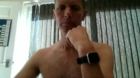 EnglishGuy183 online show from 07/07/26, 08:29