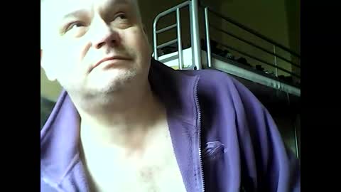 englishguysurrey online show from 12/03/24, 10:50