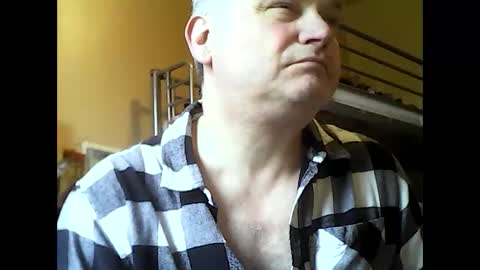 englishguysurrey online show from 10/07/25, 07:49