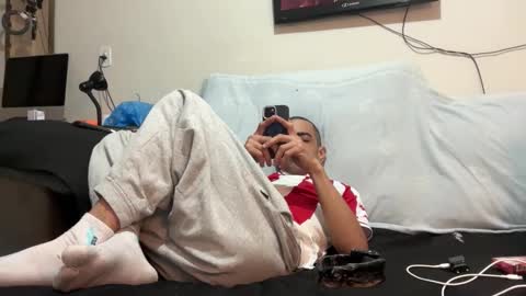 Luke online show from 11/22/25, 04:22