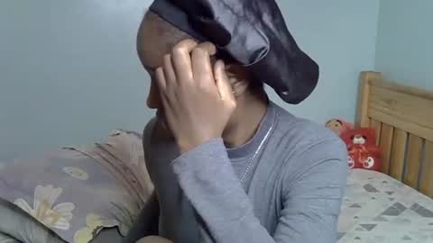 Snapshot of enkarxx chatting on 02/14/25, 11:42 enkarxx online show from 02/14/25, 11:42