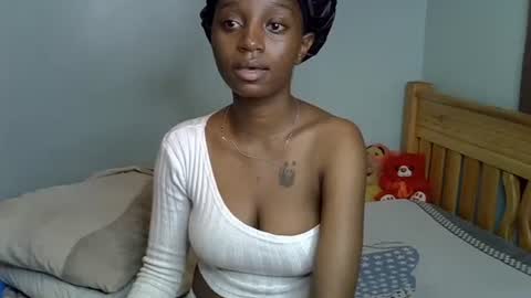 Snapshot of enkarxx chatting on 03/11/25, 07:48 enkarxx online show from 03/11/25, 07:48