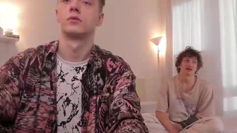 Enker online show from 11/04/25, 11:42