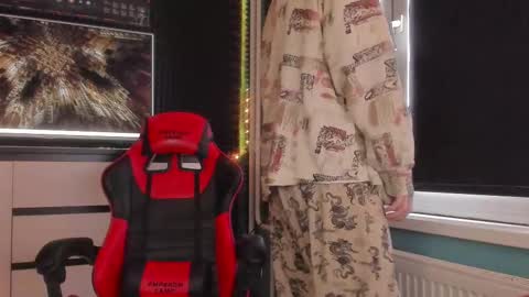 Enker online show from 02/04/26, 09:15