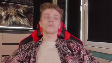 Enker online show from 03/18/26, 03:48