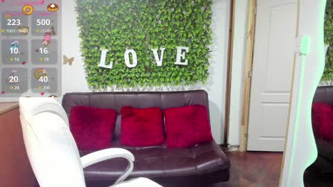 Enma clark online show from 12/21/24, 03:36