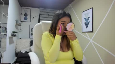 Enma clark online show from 10/07/25, 06:10