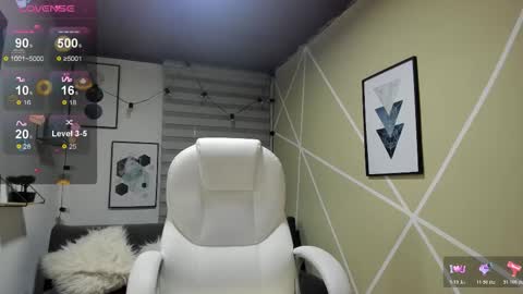 Enma clark online show from 11/24/25, 04:12