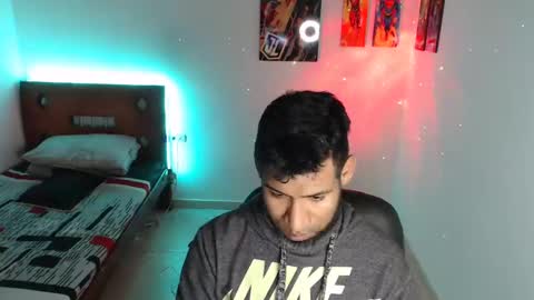 enriblack92 online show from 12/28/24, 02:43