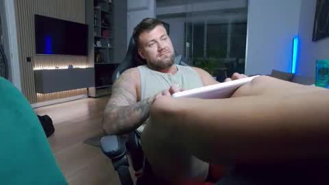 Erik online show from 02/27/26, 09:04