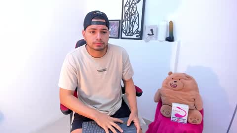 enrique online show from 01/13/25, 11:52