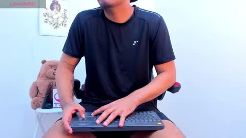 enrique online show from 01/25/25, 12:37