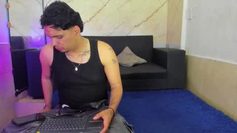 enrique online show from 09/15/25, 12:38