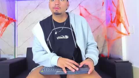 enrique online show from 10/25/25, 11:51