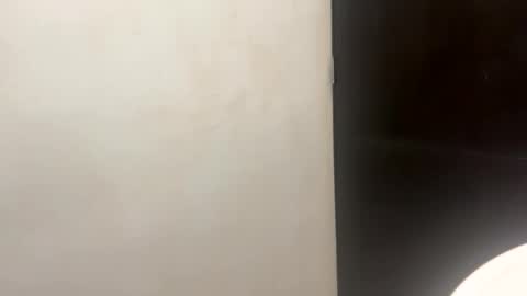 Snapshot of enriquelopez007073 chatting on 12/15/25, 09:41 The Man 007 online show from 12/15/25, 09:41