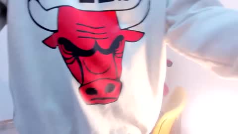 Enrique Villazon online show from 01/27/25, 04:11