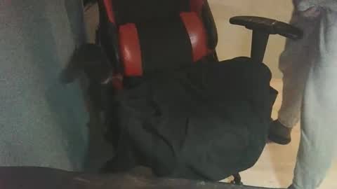 Snapshot of enriquexxx21xxx chatting on 02/24/26, 05:11 enriquexxx21xxx online show from 02/24/26, 05:11