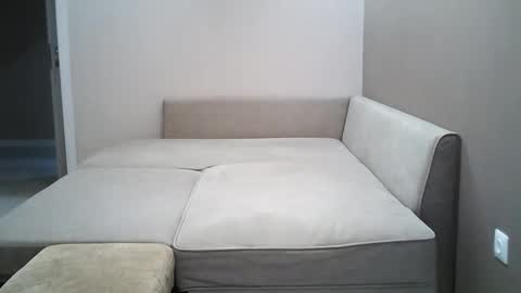 betty online show from 04/17/26, 08:06