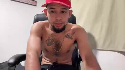 enyel_100 online show from 02/26/26, 08:35