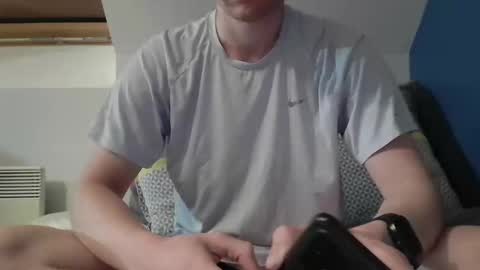 enzo41220 online show from 04/19/26, 08:22