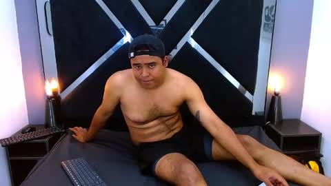 Enzo  online show from 05/26/26, 02:13