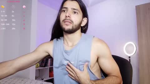 enzo_moretii online show from 11/05/25, 03:45