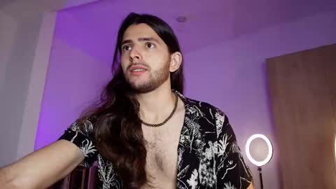 enzo_moretii online show from 11/10/25, 02:05