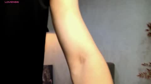 Snapshot of enzo_steel chatting on 06/05/26, 08:58 enzo_steel online show from 06/05/26, 08:58