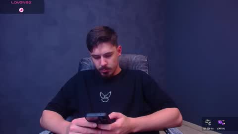 EnzoRace online show from 12/02/25, 05:35