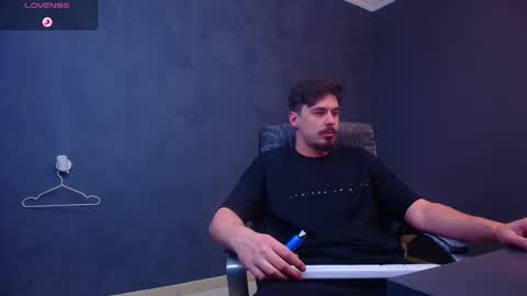 EnzoRace online show from 01/16/26, 05:22