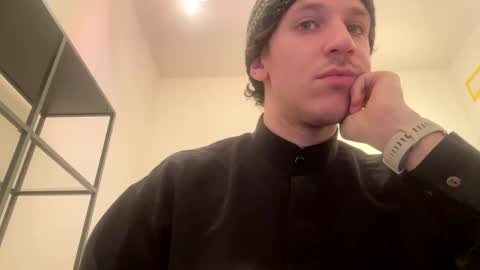 Snapshot of enzyme_ chatting on 01/21/25, 05:09 enzyme_ online show from 01/21/25, 05:09