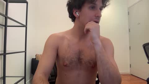 Snapshot of enzyme_ chatting on 01/27/25, 08:39 enzyme_ online show from 01/27/25, 08:39