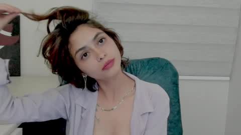 Snapshot of ephemeral_hot chatting on 02/22/25, 08:40 Leyla online show from 02/22/25, 08:40